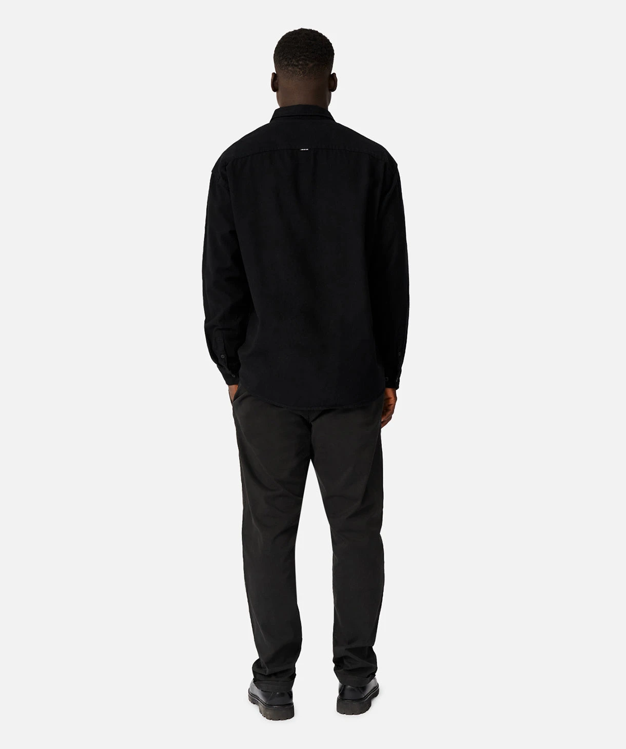 The New W22 Taylor Shirt - Black 2 The New W22 Taylor Shirt - Black - Image 2