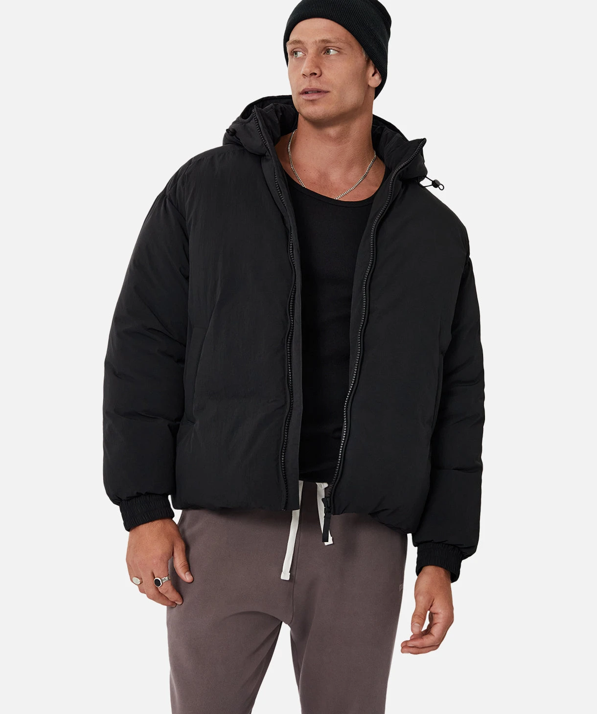 The Marlybone Puffer - Black 2 The Marlybone Puffer - Black - Image 2