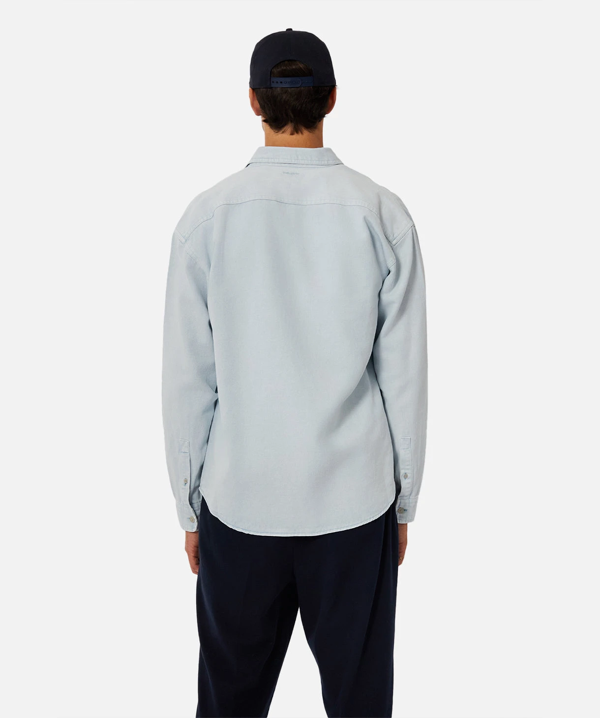 The Portland L/s Shirt - Chambray 2 The Portland L/s Shirt - Chambray - Image 2